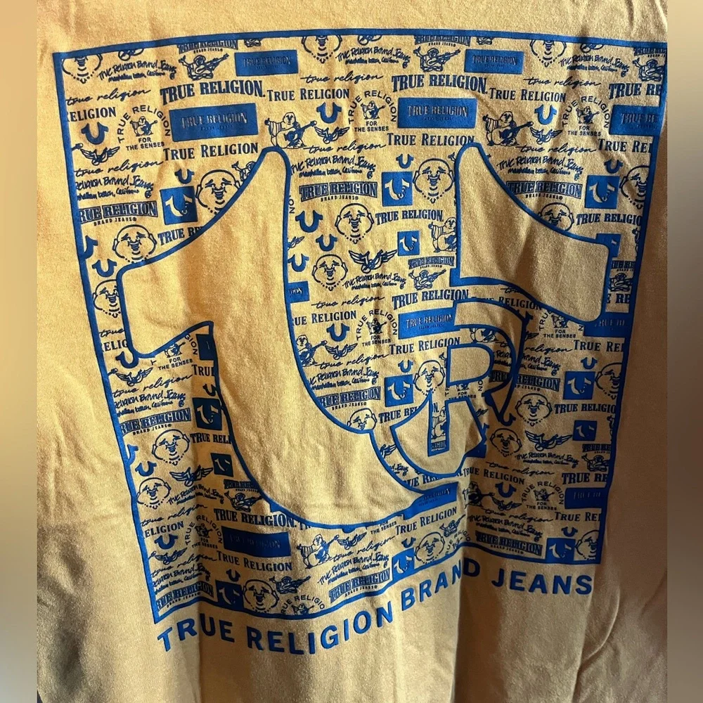 True Religion Tee NWT - Size M